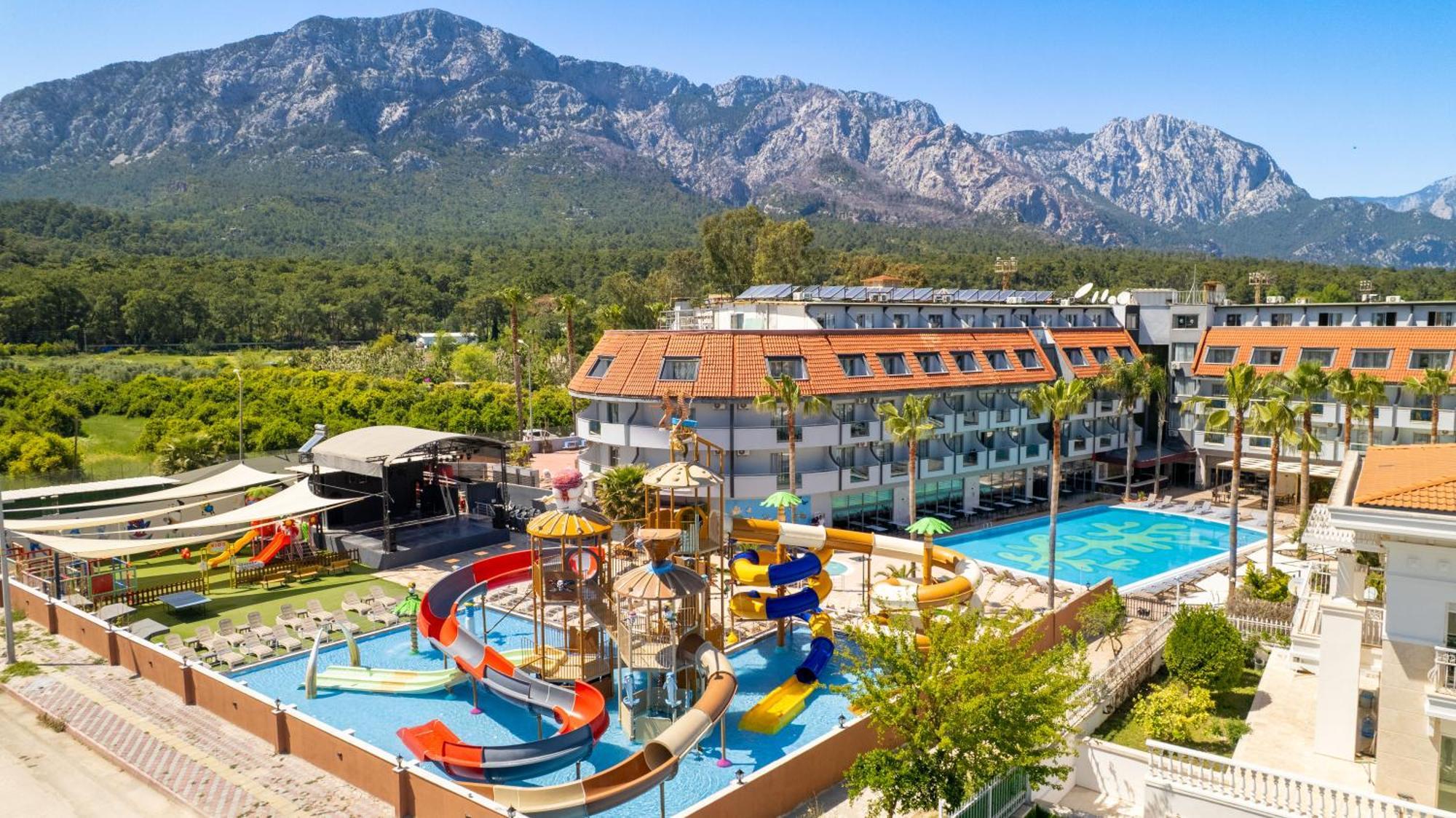 Dedeman Kemer Resort Exterior photo