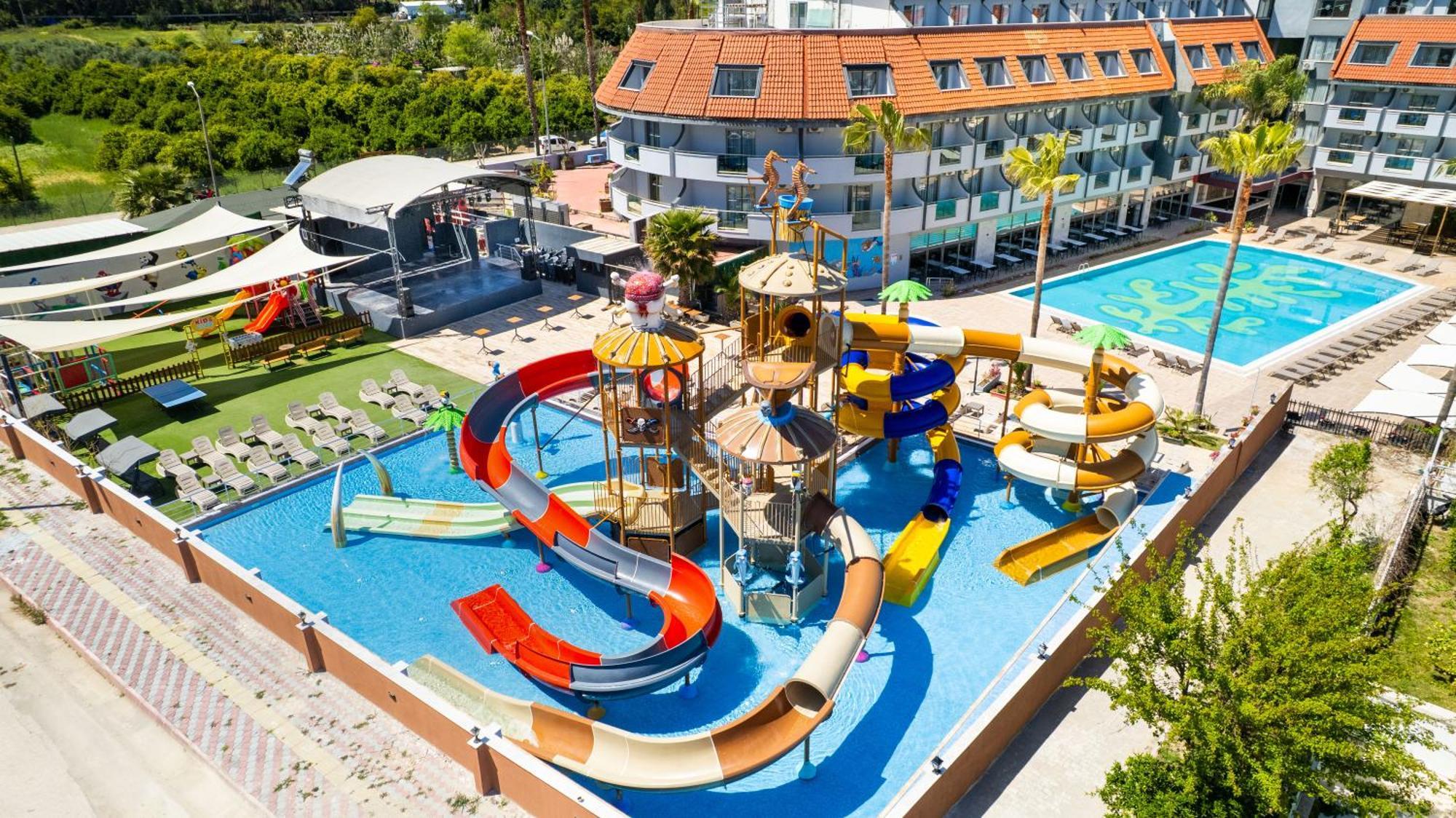 Dedeman Kemer Resort Exterior photo