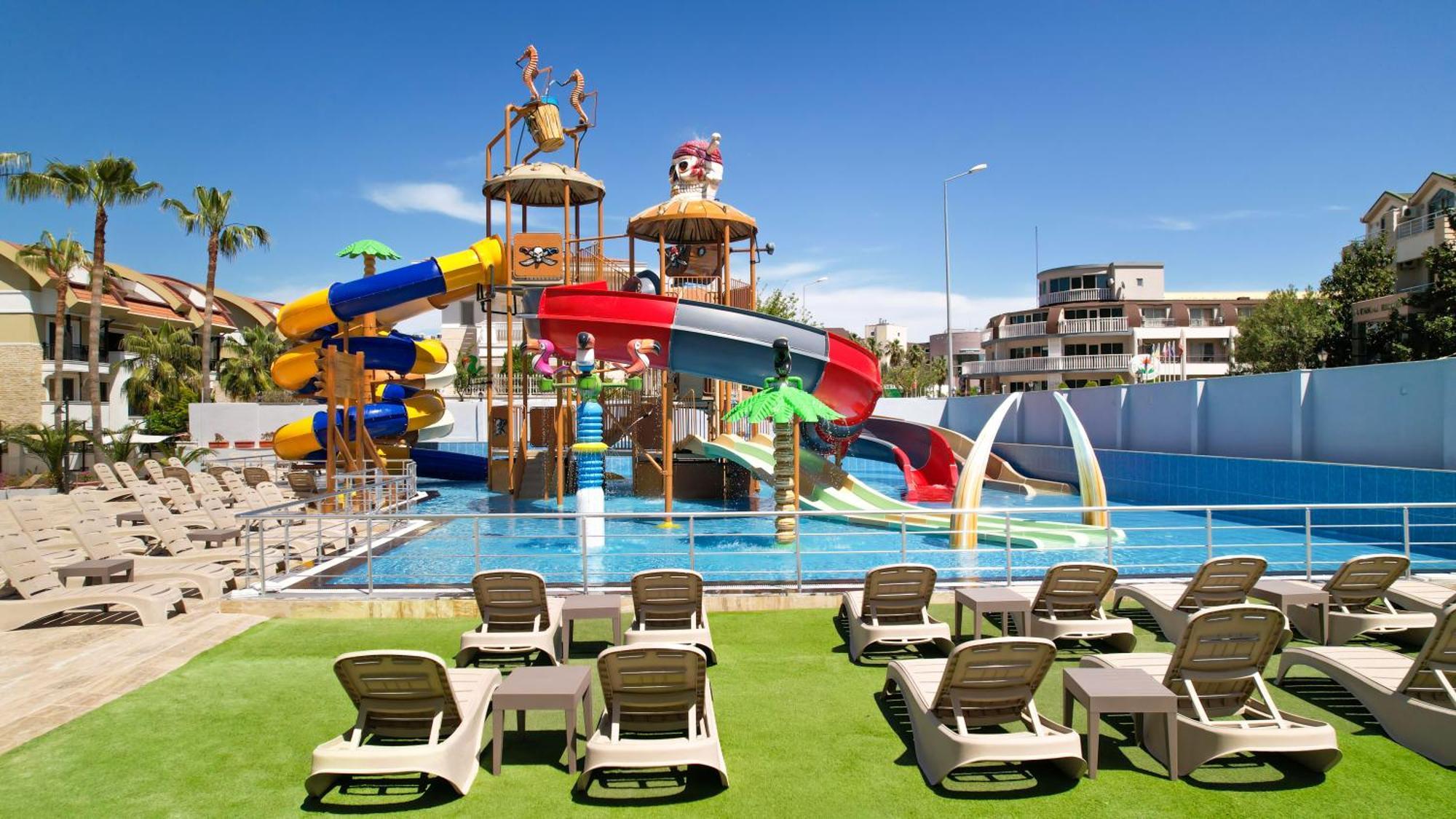 Dedeman Kemer Resort Exterior photo